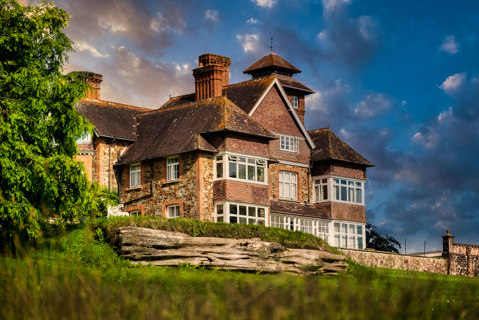 Manor House Hotel Devon | The Mole Resort