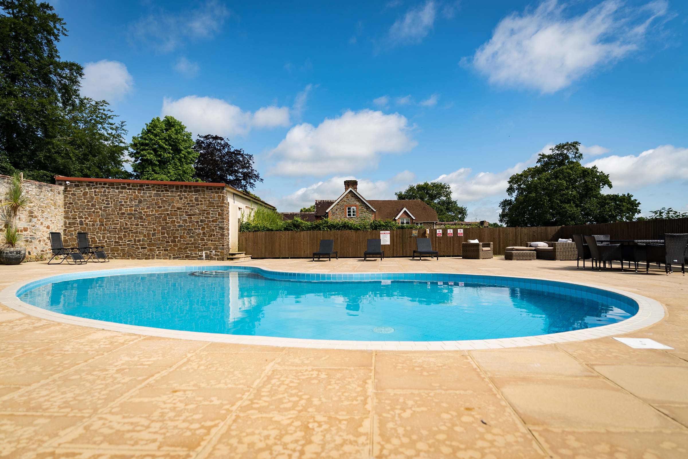 Indoor & Outdoor Pools in Devon – Relax & Recharge | The Mole Resort